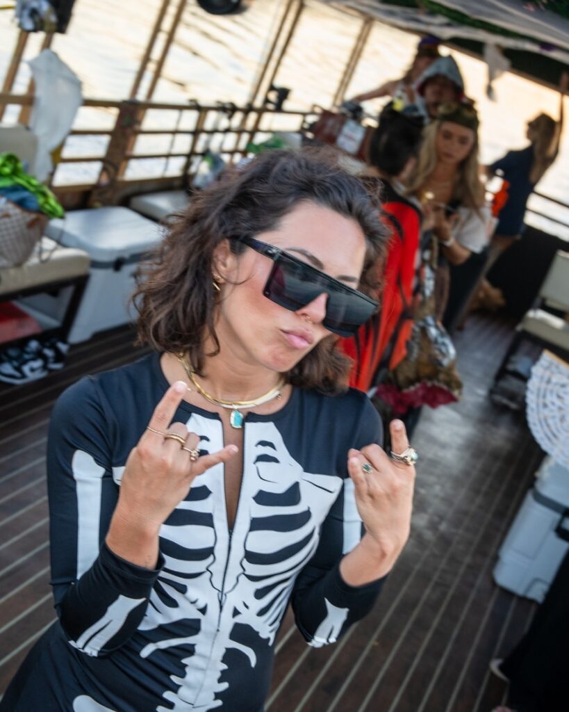 charleston-halloween-boat-party-skeleton-costume