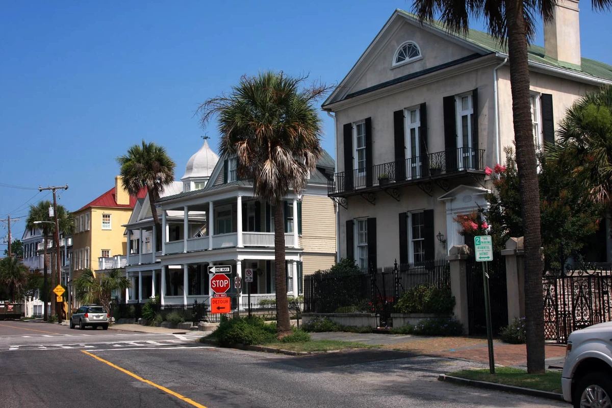 charleston-bachelor-party-downtown-rental Downtown Charleston vacation rental house for bachelor party group
